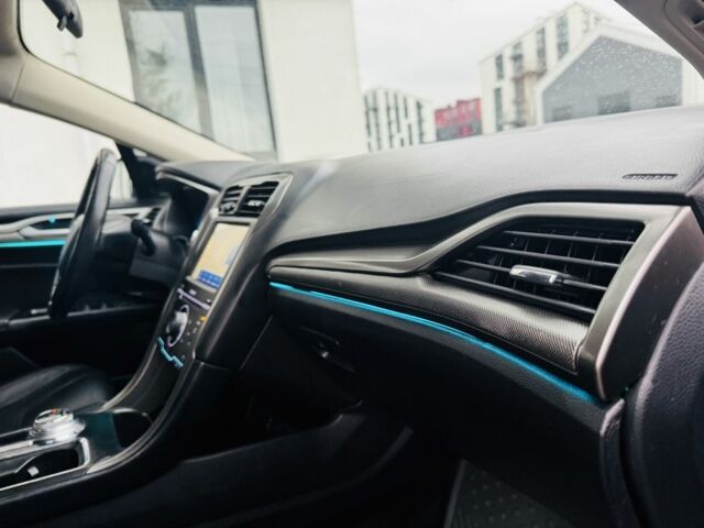 Чорний Форд Фьюжен, об'ємом двигуна 2.5 л та пробігом 235 тис. км за 11300 $, фото 17 на Automoto.ua