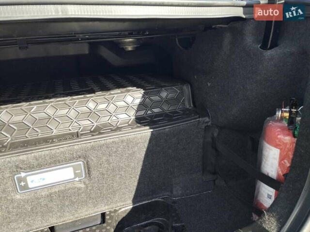 Чорний Форд Фьюжен, об'ємом двигуна 2 л та пробігом 133 тис. км за 15500 $, фото 57 на Automoto.ua