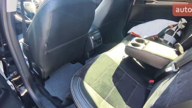 Черный Форд Фьюжн, объемом двигателя 2.49 л и пробегом 180 тыс. км за 12500 $, фото 15 на Automoto.ua