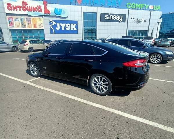 Черный Форд Фьюжн, объемом двигателя 2 л и пробегом 92 тыс. км за 18000 $, фото 4 на Automoto.ua