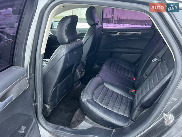 Чорний Форд Фьюжен, об'ємом двигуна 2 л та пробігом 225 тис. км за 8200 $, фото 13 на Automoto.ua