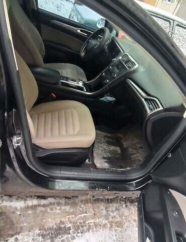 Черный Форд Фьюжн, объемом двигателя 2.5 л и пробегом 240 тыс. км за 8900 $, фото 18 на Automoto.ua