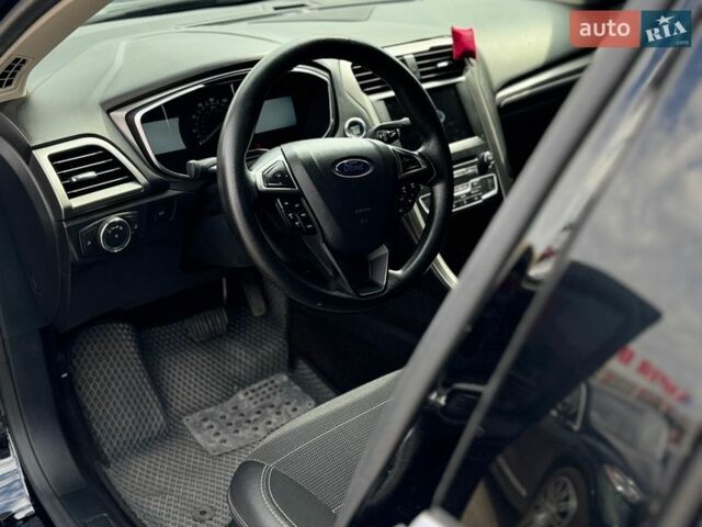 Чорний Форд Фьюжен, об'ємом двигуна 2.5 л та пробігом 173 тис. км за 11500 $, фото 6 на Automoto.ua