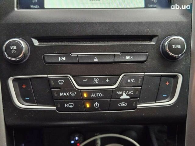 Черный Форд Фьюжн, объемом двигателя 2.5 л и пробегом 217 тыс. км за 13700 $, фото 26 на Automoto.ua