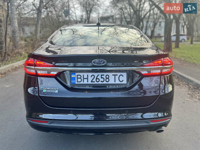 Черный Форд Фьюжн, объемом двигателя 2 л и пробегом 180 тыс. км за 12500 $, фото 3 на Automoto.ua