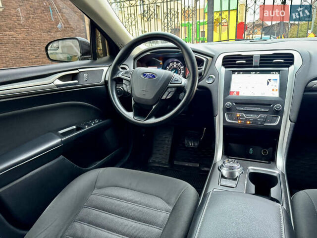 Черный Форд Фьюжн, объемом двигателя 1.5 л и пробегом 169 тыс. км за 10755 $, фото 16 на Automoto.ua