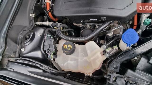 Форд Фьюжн 2017 в Виннице на Automoto.ua Черный Форд Фьюжн, объемом двигателя 2 л и пробегом 117 тыс. км за 15900 $, фото 11 на Automoto.ua