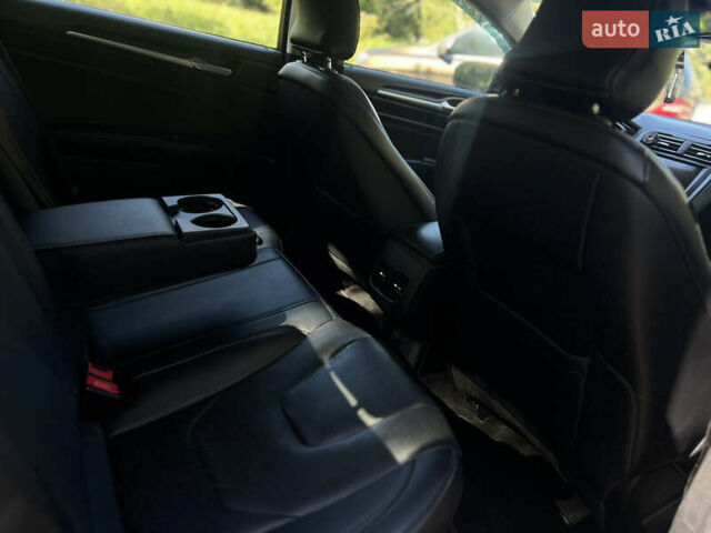 Черный Форд Фьюжн, объемом двигателя 2 л и пробегом 152 тыс. км за 16300 $, фото 21 на Automoto.ua