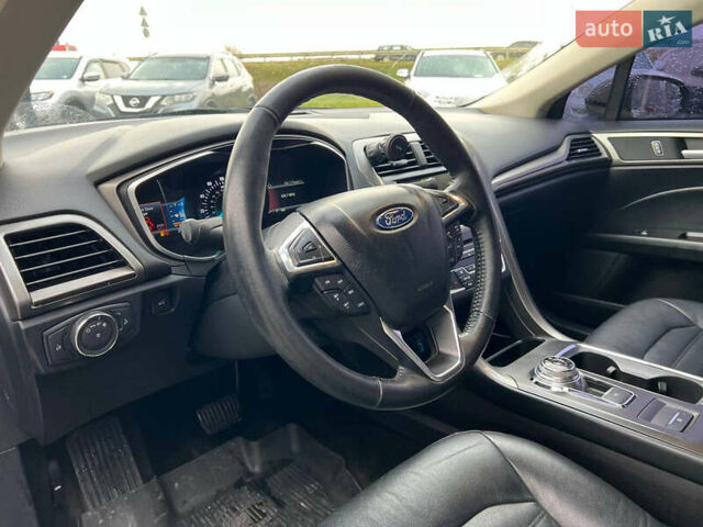 Чорний Форд Фьюжен, об'ємом двигуна 1.5 л та пробігом 112 тис. км за 11940 $, фото 16 на Automoto.ua