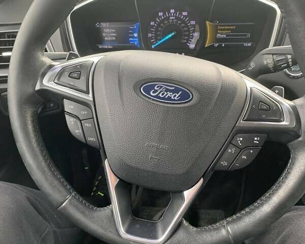 Черный Форд Фьюжн, объемом двигателя 2 л и пробегом 101 тыс. км за 15300 $, фото 13 на Automoto.ua