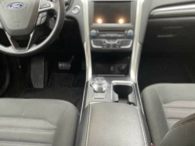 Черный Форд Фьюжн, объемом двигателя 0 л и пробегом 61 тыс. км за 10700 $, фото 14 на Automoto.ua