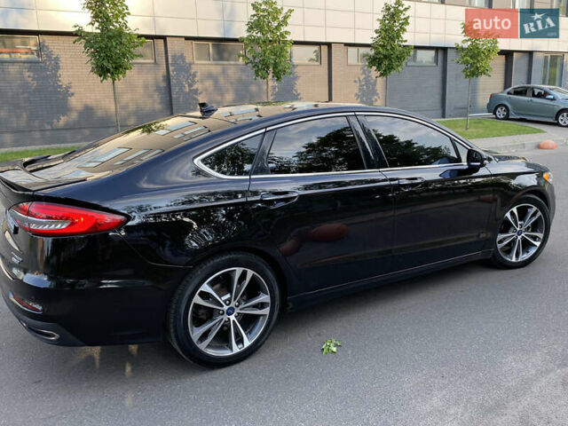 Чорний Форд Фьюжен, об'ємом двигуна 2 л та пробігом 138 тис. км за 13200 $, фото 7 на Automoto.ua