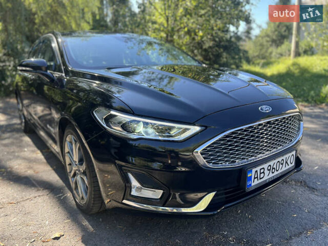 Чорний Форд Фьюжен, об'ємом двигуна 2 л та пробігом 152 тис. км за 16800 $, фото 3 на Automoto.ua