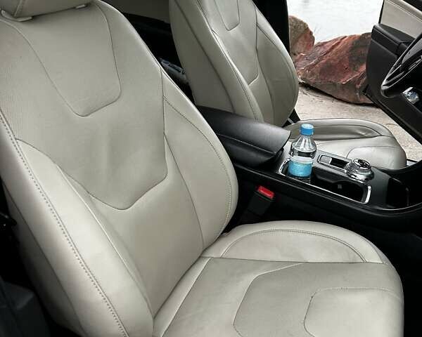 Черный Форд Фьюжн, объемом двигателя 2 л и пробегом 156 тыс. км за 13500 $, фото 4 на Automoto.ua