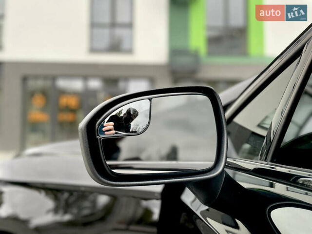 Форд Фьюжен 2018 у Вараш (Кузнецовськ) на Automoto.ua Чорний Форд Фьюжен, об'ємом двигуна 2.5 л та пробігом 131 тис. км за 14500 $, фото 12 на Automoto.ua