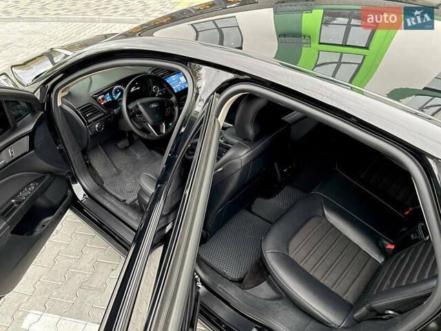 Форд Фьюжен 2018 у Вараш (Кузнецовськ) на Automoto.ua Чорний Форд Фьюжен, об'ємом двигуна 2.5 л та пробігом 131 тис. км за 14500 $, фото 17 на Automoto.ua