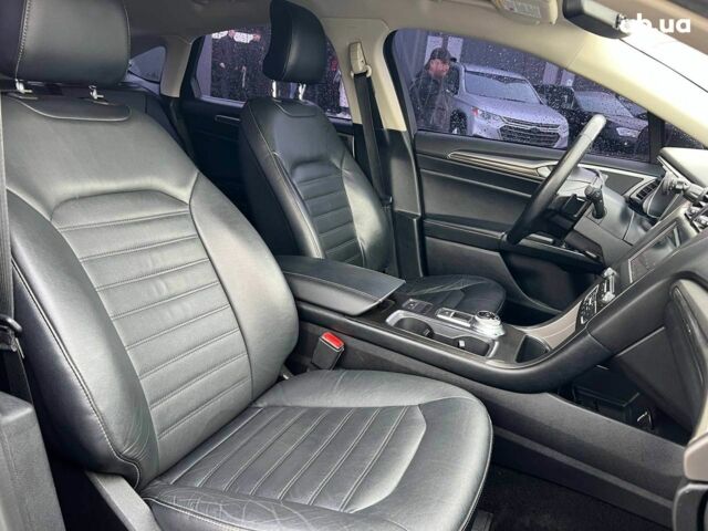 Черный Форд Фьюжн, объемом двигателя 1.5 л и пробегом 112 тыс. км за 11940 $, фото 39 на Automoto.ua