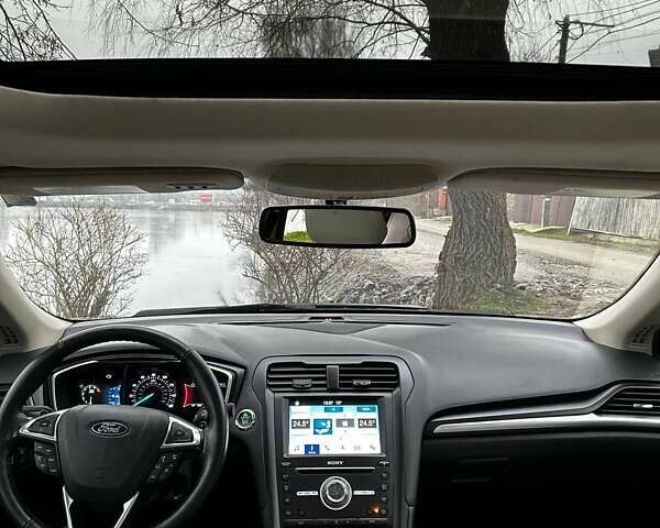 Черный Форд Фьюжн, объемом двигателя 2 л и пробегом 156 тыс. км за 13500 $, фото 2 на Automoto.ua