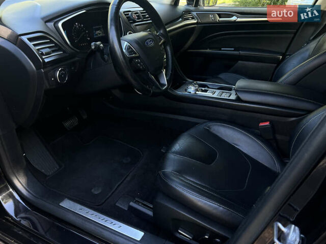 Черный Форд Фьюжн, объемом двигателя 2 л и пробегом 152 тыс. км за 16300 $, фото 11 на Automoto.ua