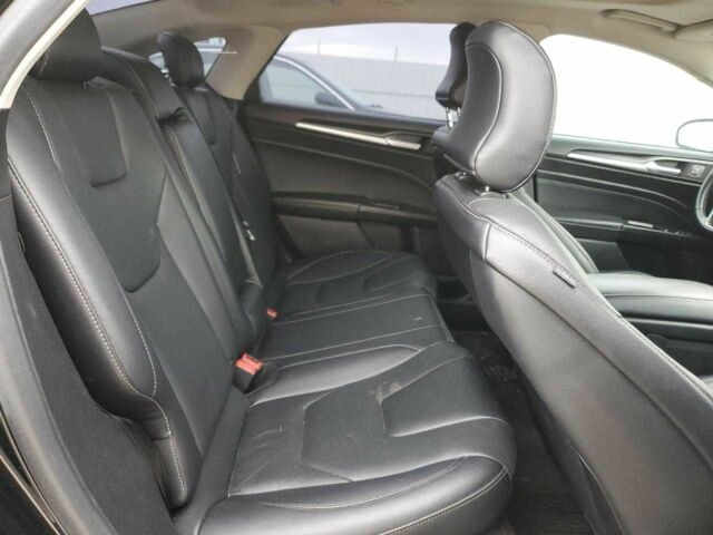 Черный Форд Фьюжн, объемом двигателя 0 л и пробегом 89 тыс. км за 10000 $, фото 9 на Automoto.ua