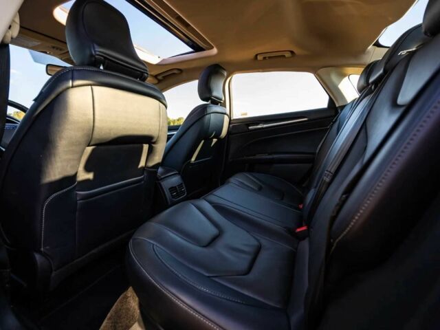 Черный Форд Фьюжн, объемом двигателя 2 л и пробегом 76 тыс. км за 6000 $, фото 14 на Automoto.ua