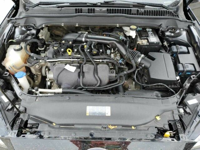 Черный Форд Фьюжн, объемом двигателя 0 л и пробегом 89 тыс. км за 10000 $, фото 10 на Automoto.ua