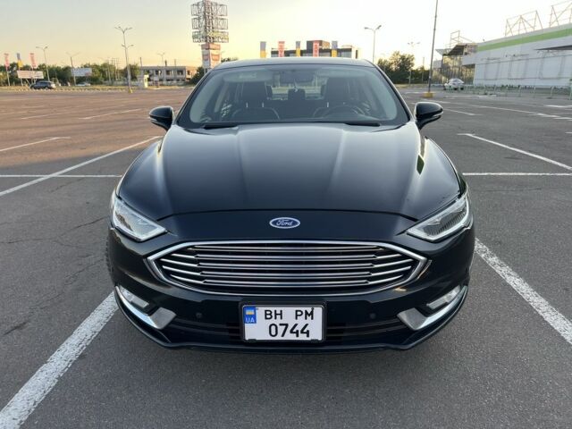 Чорний Форд Фьюжен, об'ємом двигуна 2 л та пробігом 188 тис. км за 13900 $, фото 1 на Automoto.ua