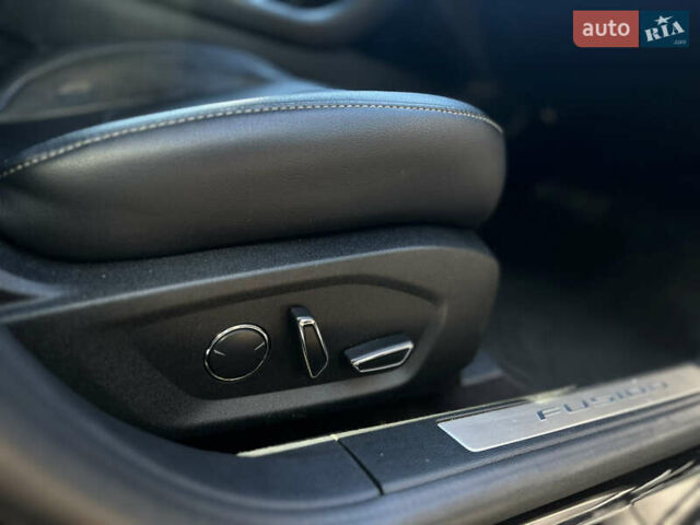 Черный Форд Фьюжн, объемом двигателя 2 л и пробегом 152 тыс. км за 16300 $, фото 25 на Automoto.ua