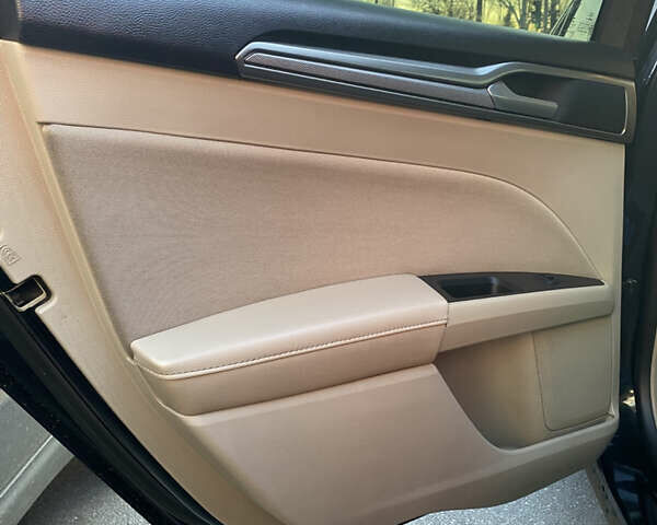 Черный Форд Фьюжн, объемом двигателя 2.49 л и пробегом 94 тыс. км за 14000 $, фото 29 на Automoto.ua