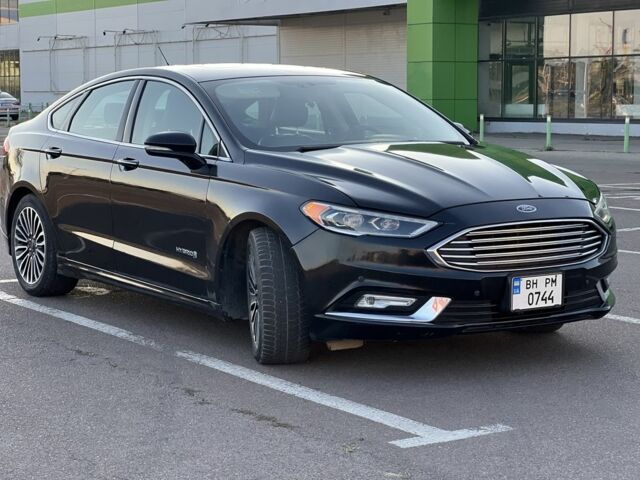 Чорний Форд Фьюжен, об'ємом двигуна 2 л та пробігом 188 тис. км за 13900 $, фото 2 на Automoto.ua