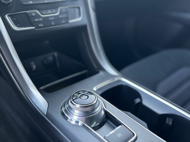 Черный Форд Фьюжн, объемом двигателя 2.5 л и пробегом 74 тыс. км за 12200 $, фото 7 на Automoto.ua