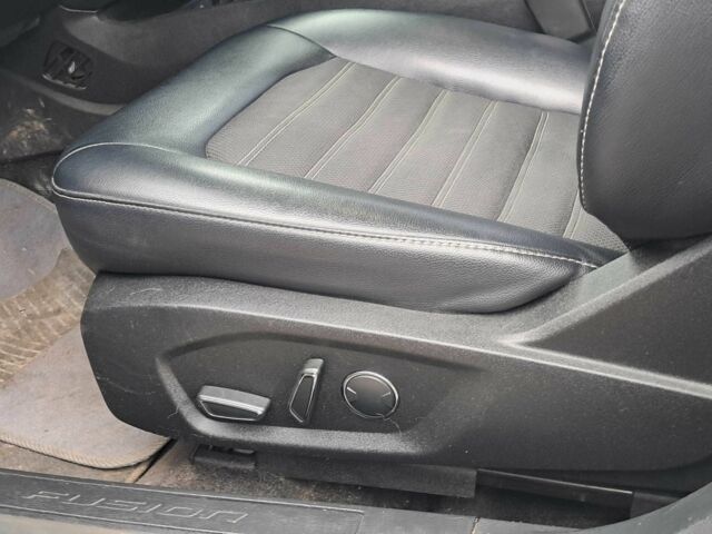 Черный Форд Фьюжн, объемом двигателя 2 л и пробегом 150 тыс. км за 16299 $, фото 8 на Automoto.ua