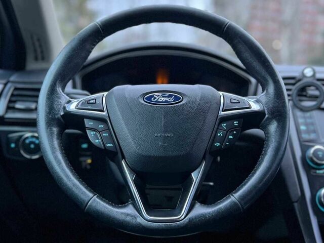 Черный Форд Фьюжн, объемом двигателя 2.5 л и пробегом 175 тыс. км за 12700 $, фото 9 на Automoto.ua