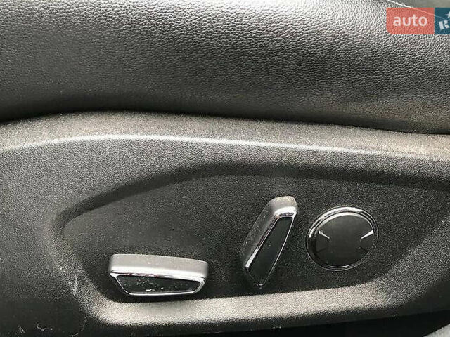 Чорний Форд Фьюжен, об'ємом двигуна 2 л та пробігом 92 тис. км за 15500 $, фото 15 на Automoto.ua