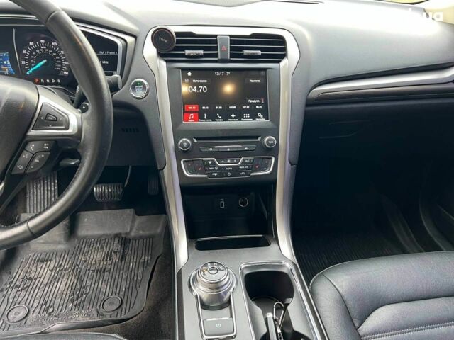 Черный Форд Фьюжн, объемом двигателя 1.5 л и пробегом 112 тыс. км за 11940 $, фото 26 на Automoto.ua