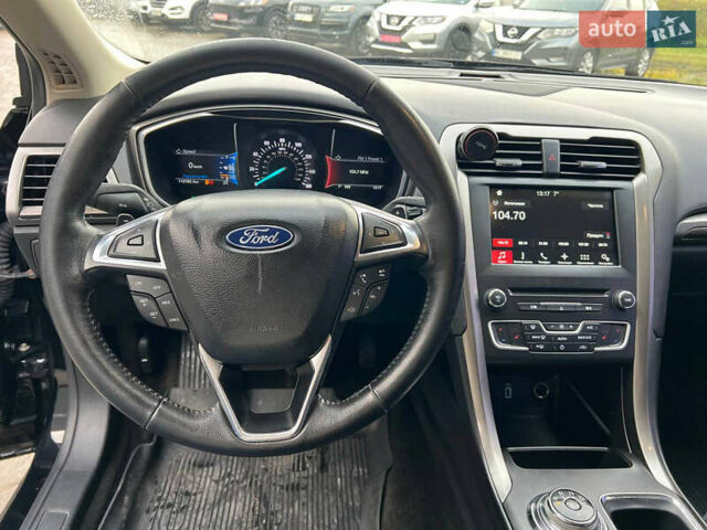 Чорний Форд Фьюжен, об'ємом двигуна 1.5 л та пробігом 112 тис. км за 11940 $, фото 23 на Automoto.ua