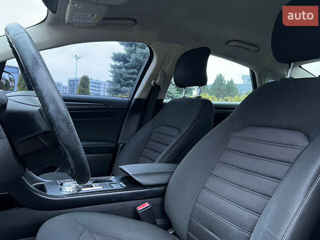 Черный Форд Фьюжн, объемом двигателя 2.49 л и пробегом 175 тыс. км за 12700 $, фото 8 на Automoto.ua