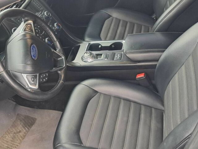 Черный Форд Фьюжн, объемом двигателя 2 л и пробегом 150 тыс. км за 16299 $, фото 17 на Automoto.ua