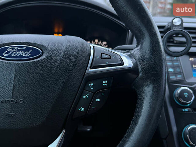 Черный Форд Фьюжн, объемом двигателя 2.49 л и пробегом 175 тыс. км за 12700 $, фото 11 на Automoto.ua