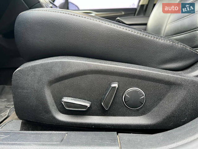 Чорний Форд Фьюжен, об'ємом двигуна 1.5 л та пробігом 112 тис. км за 11940 $, фото 18 на Automoto.ua