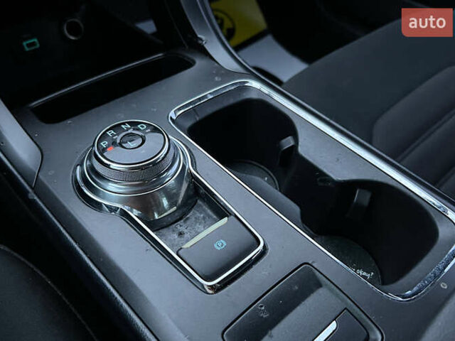 Черный Форд Фьюжн, объемом двигателя 2.49 л и пробегом 175 тыс. км за 12700 $, фото 15 на Automoto.ua