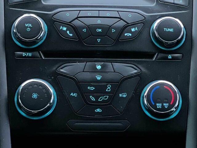 Черный Форд Фьюжн, объемом двигателя 2.5 л и пробегом 175 тыс. км за 12700 $, фото 14 на Automoto.ua