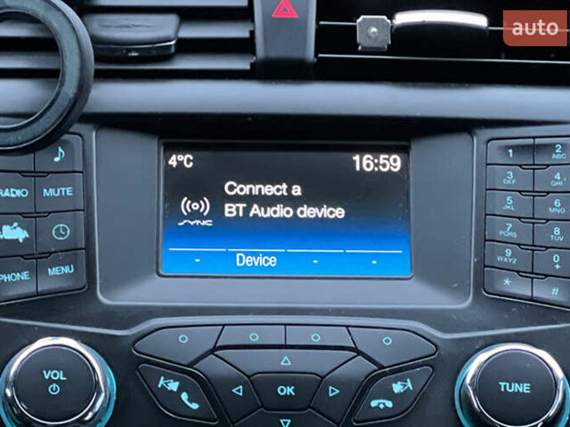 Черный Форд Фьюжн, объемом двигателя 2.49 л и пробегом 175 тыс. км за 12700 $, фото 13 на Automoto.ua