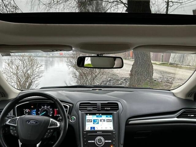 Черный Форд Фьюжн, объемом двигателя 2 л и пробегом 156 тыс. км за 13500 $, фото 5 на Automoto.ua