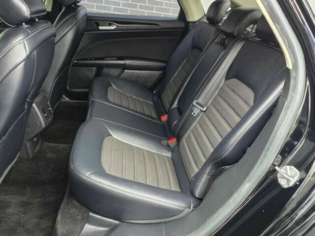 Форд Фьюжен 2018 у Чернігові на Automoto.ua Чорний Форд Фьюжен, об'ємом двигуна 2.5 л та пробігом 39 тис. км за 9800 $, фото 12 на Automoto.ua