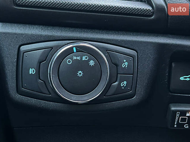 Черный Форд Фьюжн, объемом двигателя 2.49 л и пробегом 175 тыс. км за 12700 $, фото 16 на Automoto.ua