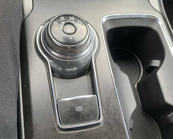 Черный Форд Фьюжн, объемом двигателя 2 л и пробегом 101 тыс. км за 15300 $, фото 14 на Automoto.ua