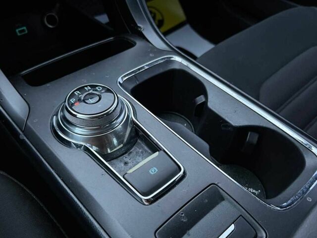 Черный Форд Фьюжн, объемом двигателя 2.5 л и пробегом 175 тыс. км за 12700 $, фото 15 на Automoto.ua