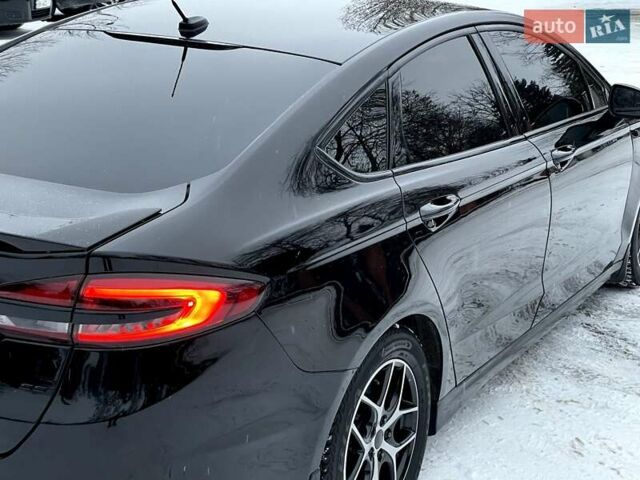 Черный Форд Фьюжн, объемом двигателя 2.5 л и пробегом 132 тыс. км за 13800 $, фото 6 на Automoto.ua