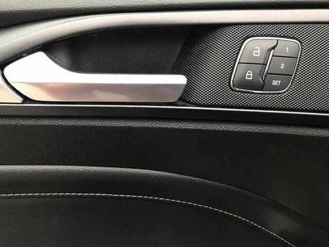 Чорний Форд Фьюжен, об'ємом двигуна 2 л та пробігом 92 тис. км за 13500 $, фото 10 на Automoto.ua